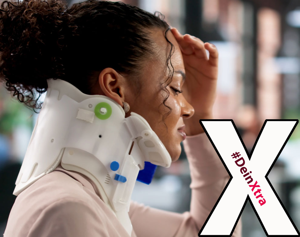 © AdobeStock: Daniel #DeinXtra | Bild zeigt einen jungen Mann mit Laptop. | © AdobeStock: Daniel