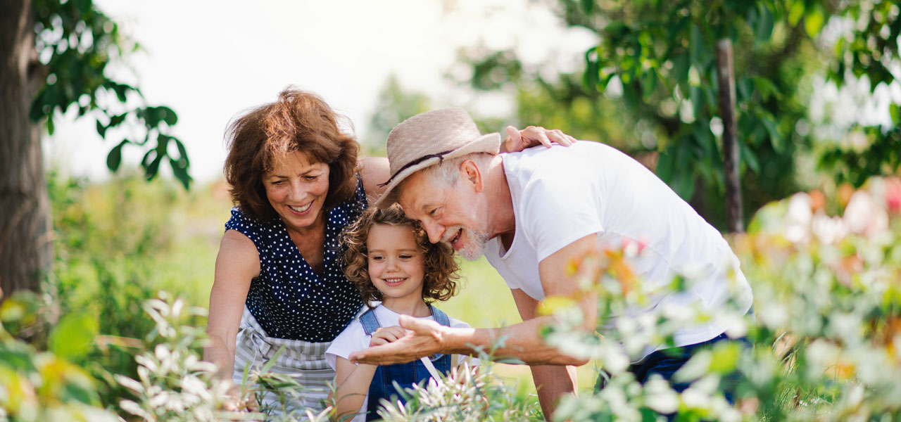 Abbildung zeigt Birgit und Dieter © AdobeStock: Halfpoint