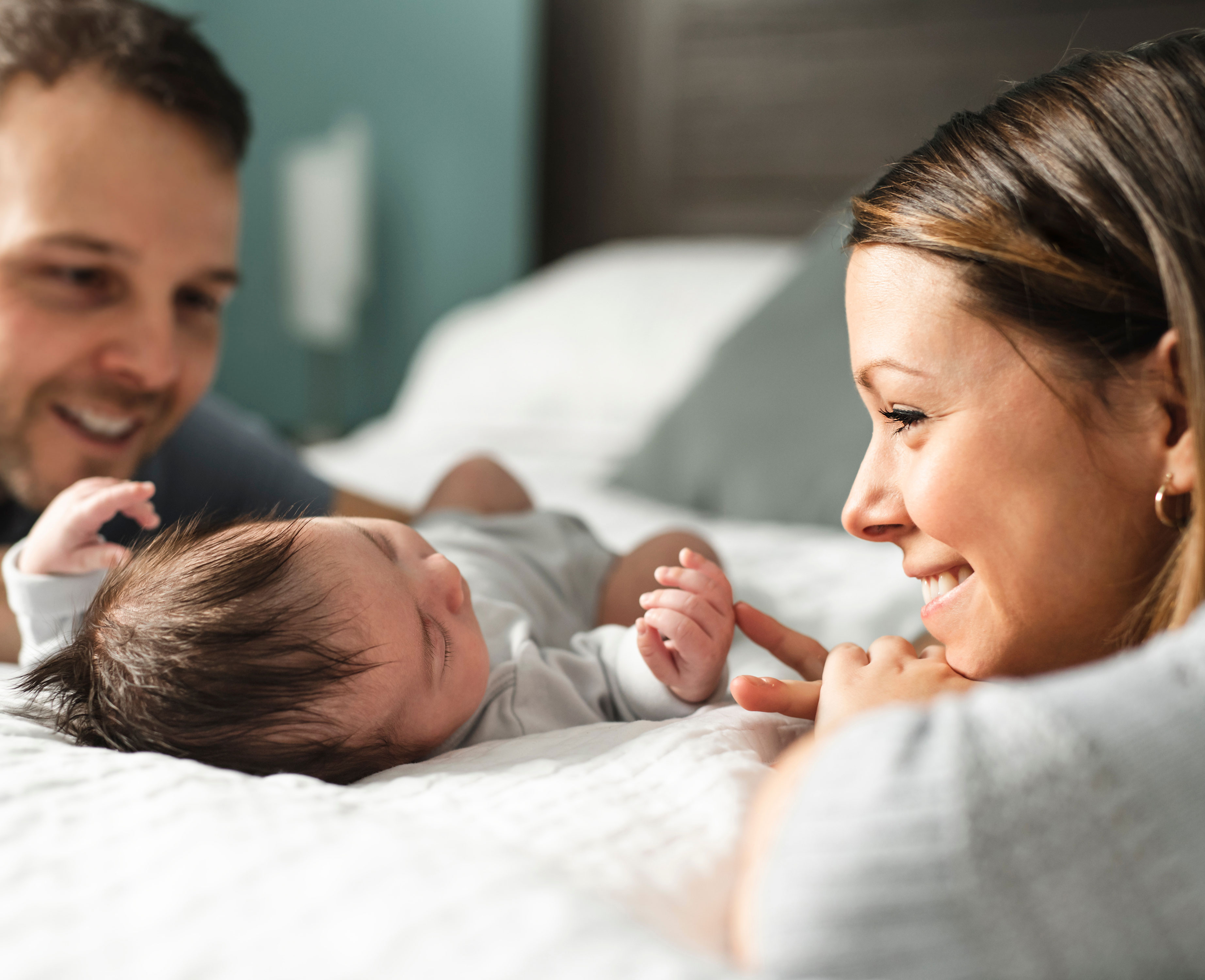 Abbildung zeigt Sarah und Lukas © AdobeStock: Louis-Photo